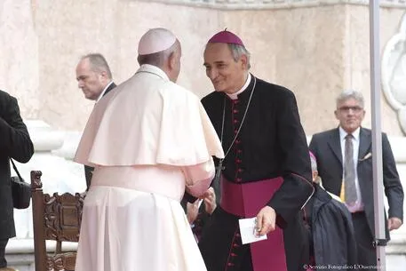 Card. Zuppi: la variazione d’orario della visita del Papa un gesto di attenzione per agevolare la partecipazione al voto