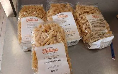 Dal pastificio “Futuro”, 1.000 confezioni di pasta a Mense Caritas e Penitenziario di Matera